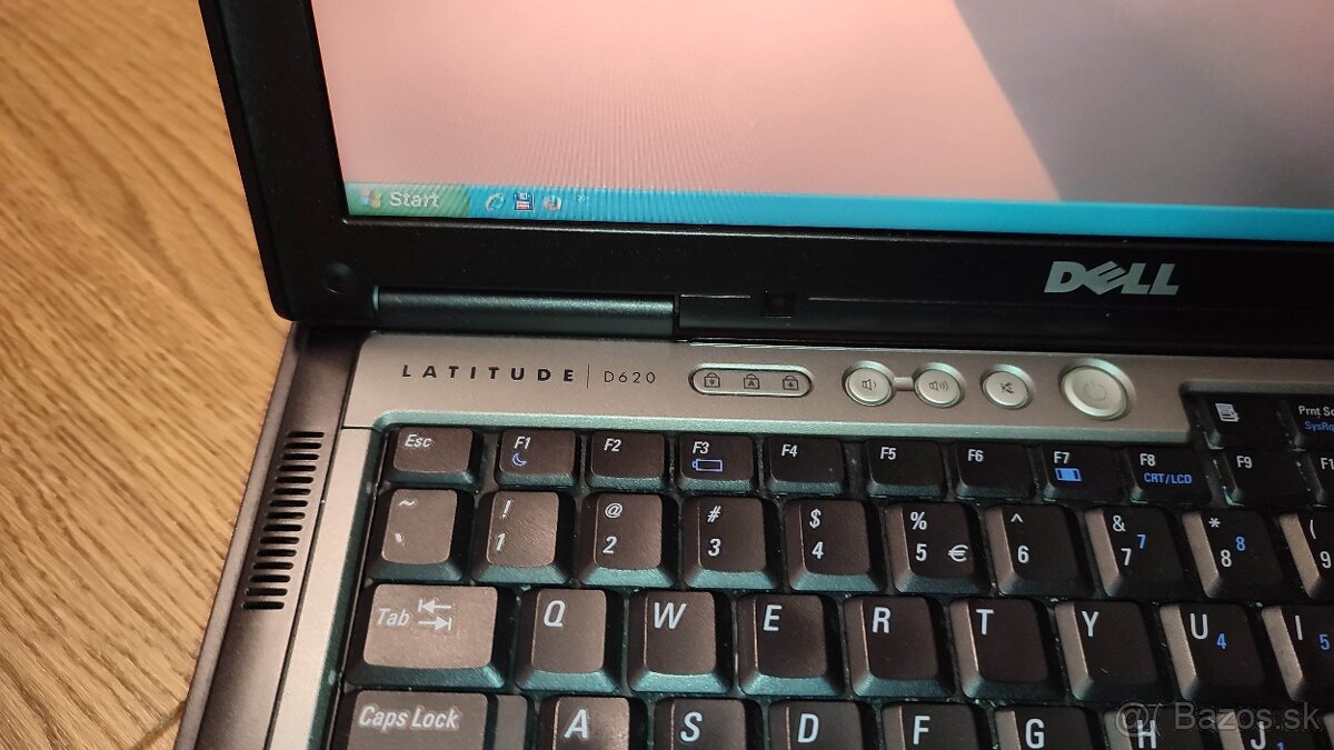 Dell Latitude D620 14" - 7