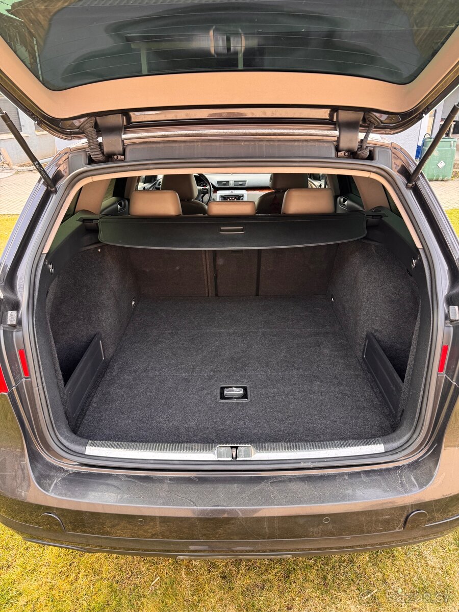 VW Passat B6 Rline 2.0TDi - 7