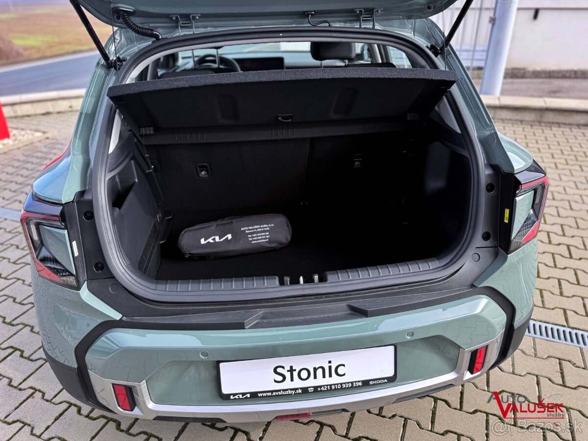 Kia STONIC 2026 1,0 T-GDi M6 SILVER + SILVER PACK - 7