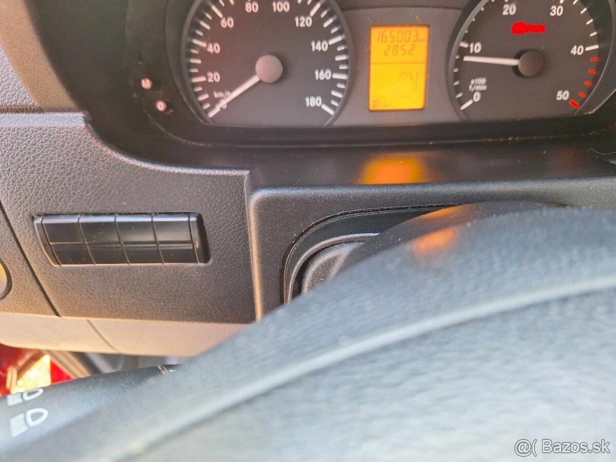 Mercedes Benz Sprinter - 7