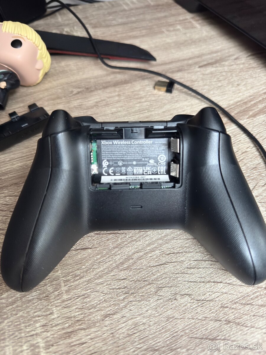 Xbox Series X 1TB – dobrý stav – výhodná cena - 7