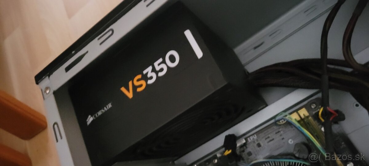 Predam starsi stolny pocitac - 7