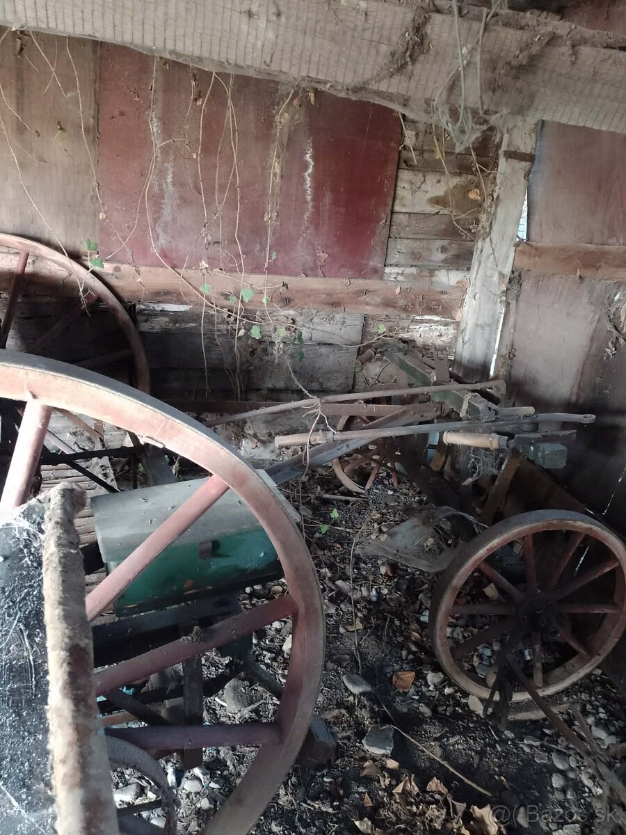 Staré pluhy,brány,sejačka,valec... - 7