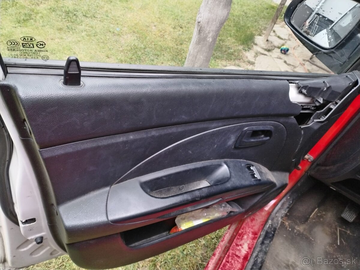 Kia Picanto - 7