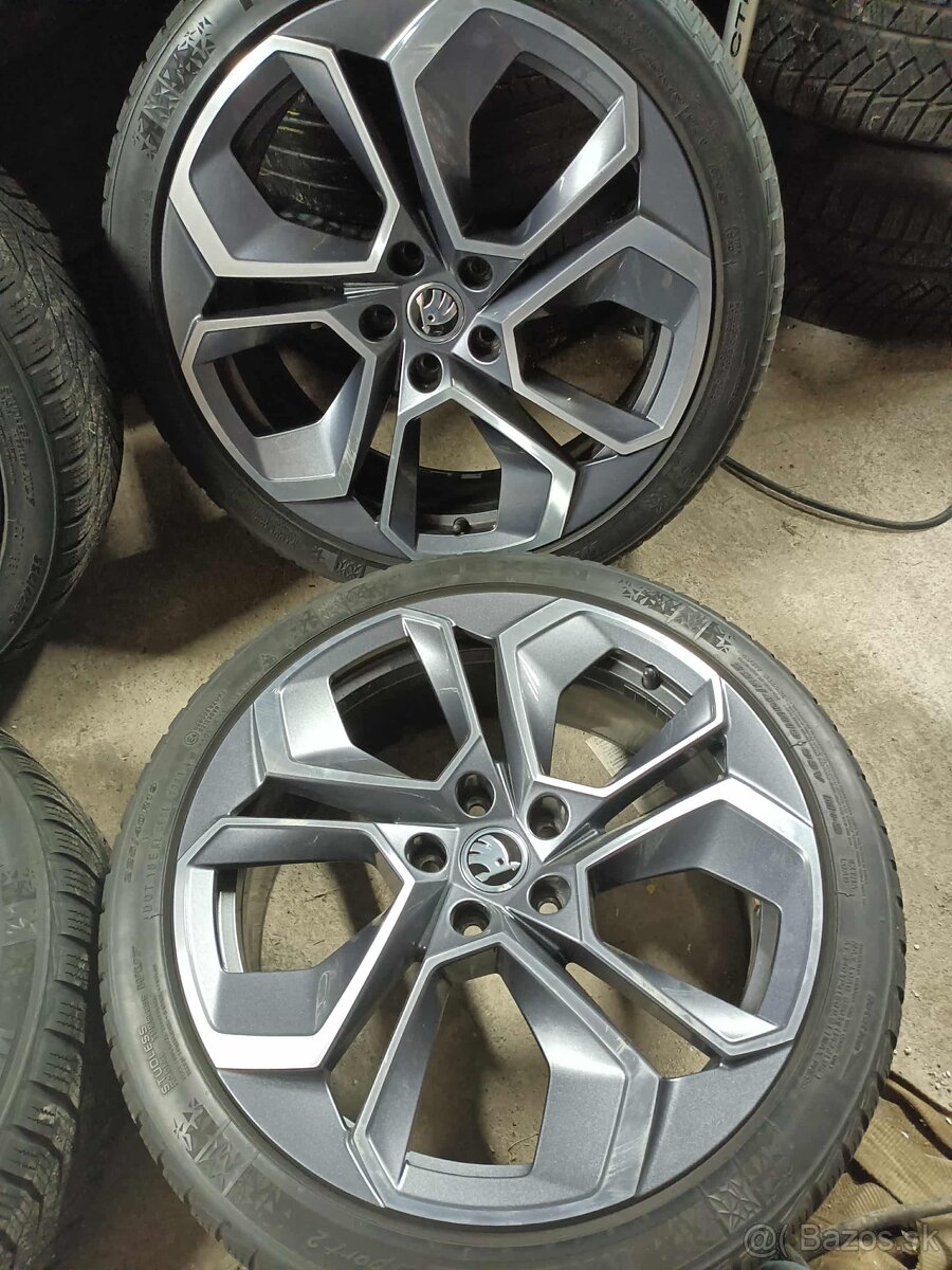 ❄️zimné orig. Škoda 5x112 R19 pneu 225/40 R19 5mm - 7