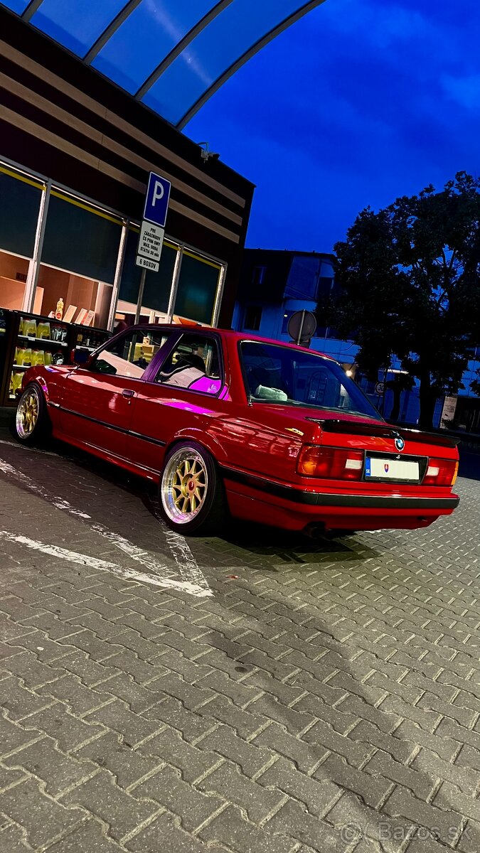 BMW E30 coupe 330i M54 1988 - 7