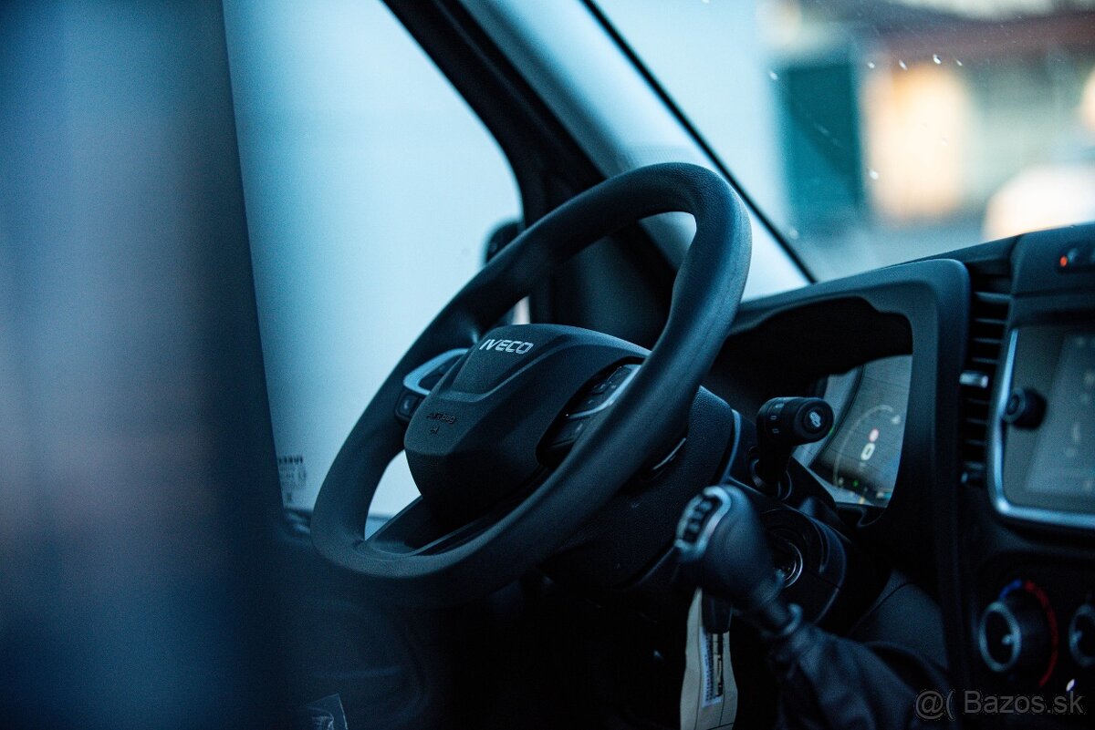 Iveco Daily 35S16H + 3str sklápač 3700mm + ťažné - 7