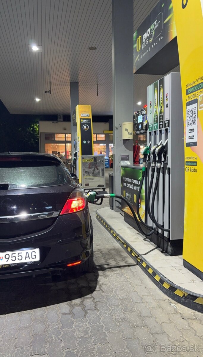 Opel Astra H GTC OPC 2.0 147kW - 7