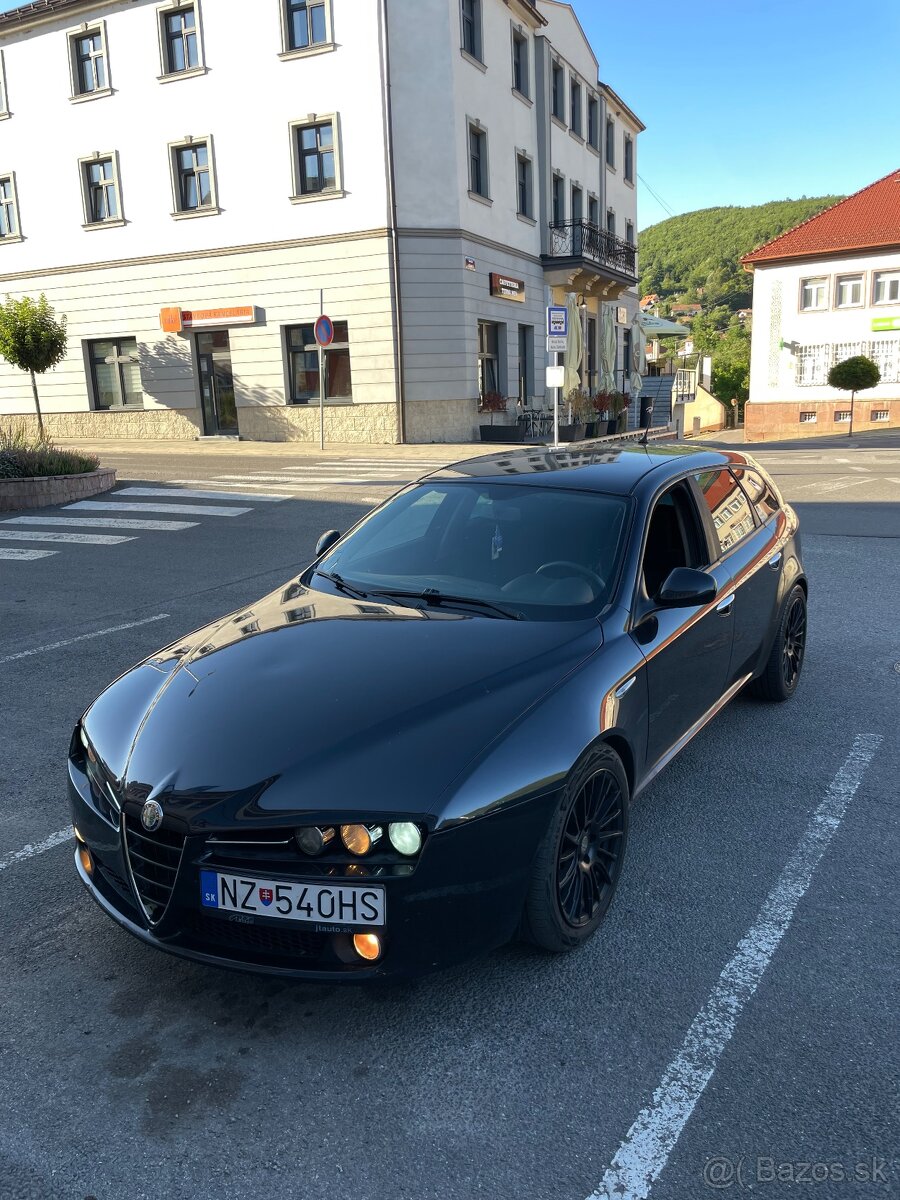 Alfa Romeo 159 SportWagon - 7