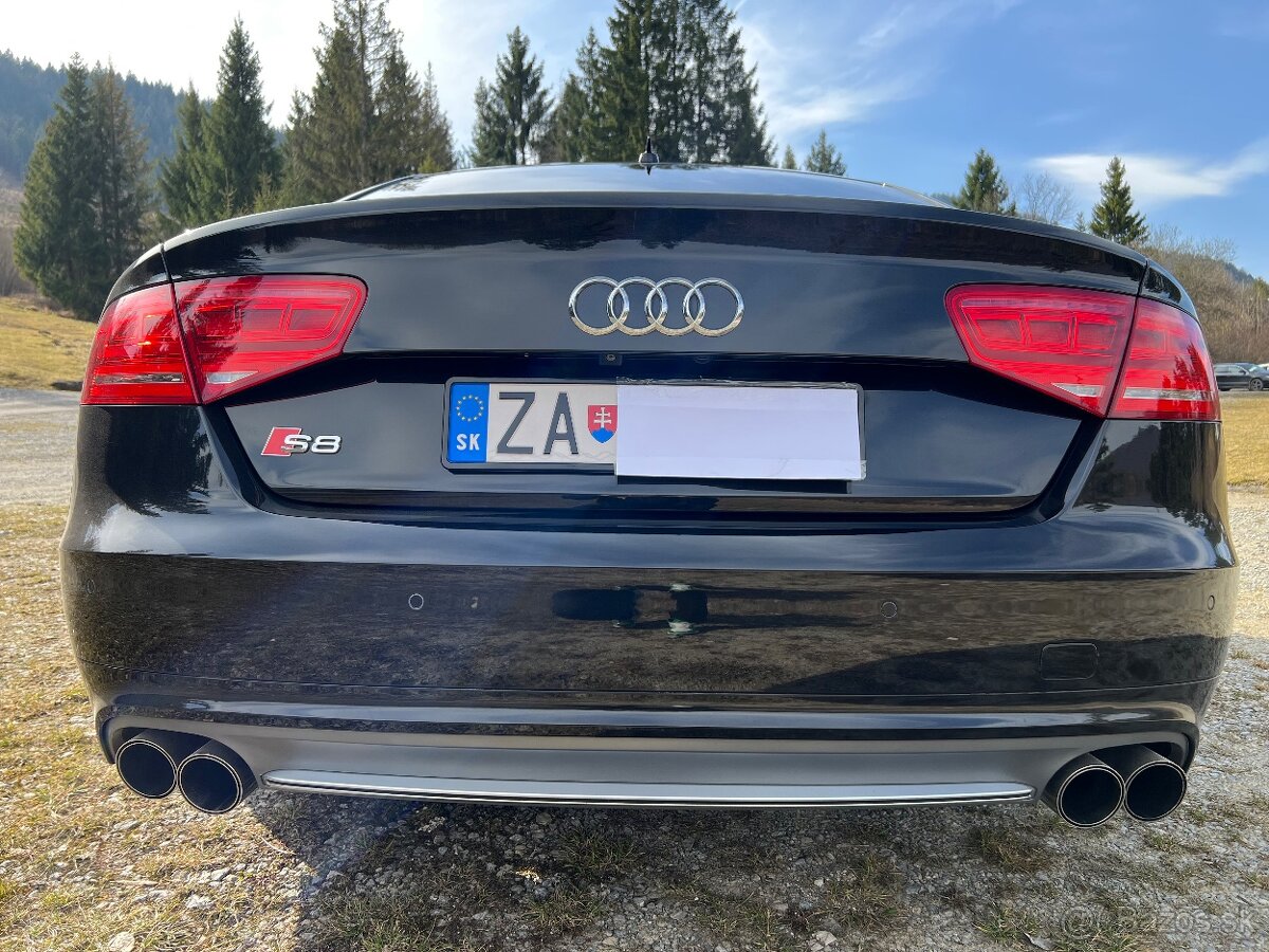 Audi s8 - 7