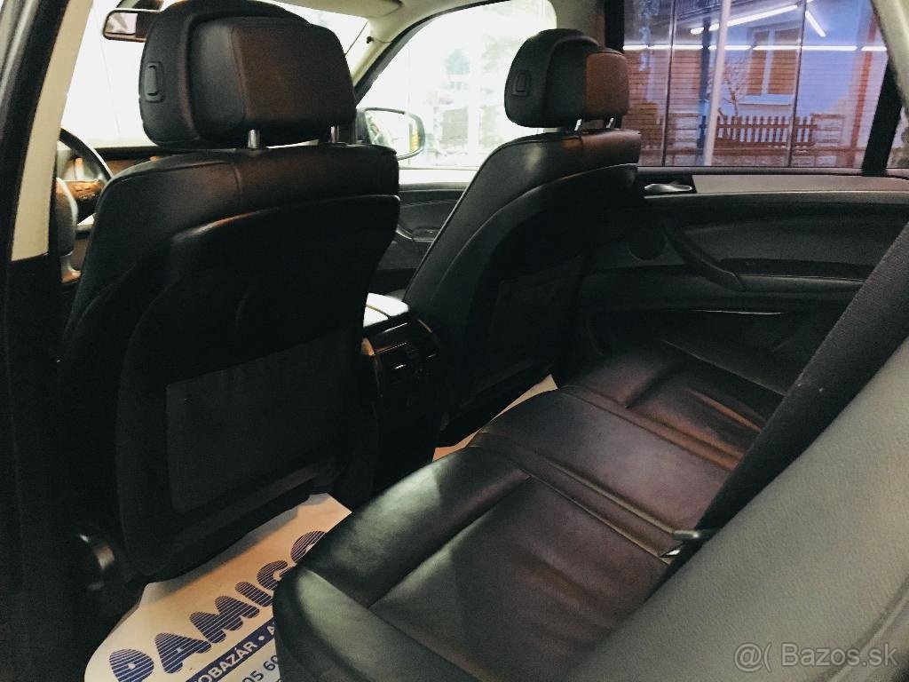 BMW X5 DRIVE 3,0D 4×4 - 7