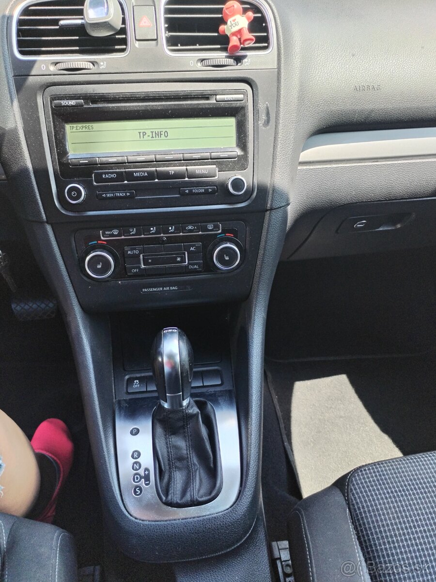 Predám VW golf 6 automat - 7