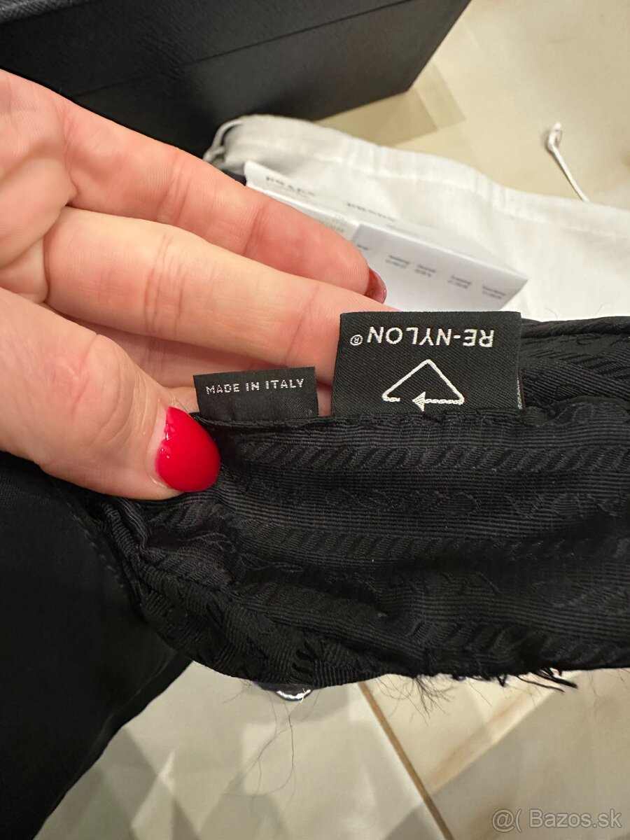 Prada Re-edition Nylon bag 2005 - 100% originál - 7