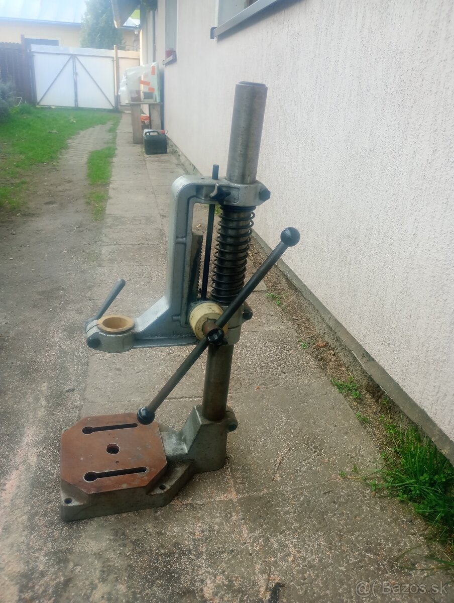 Stojan pod vrtacku - 7