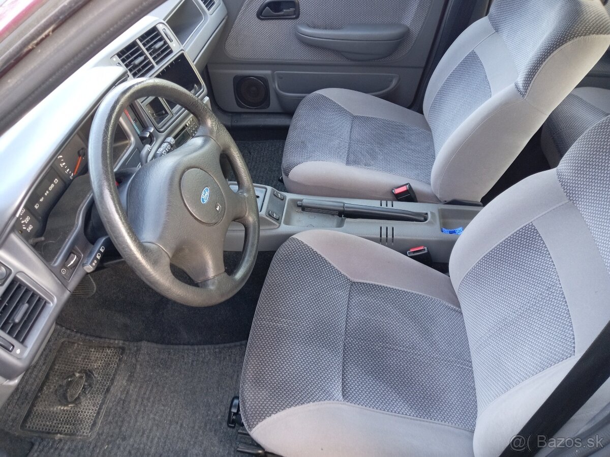 Ford Sierra 2,0 DOHC 88 kW benzín - 7