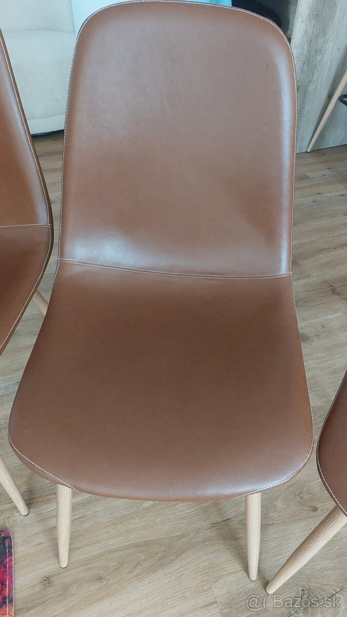 Jedálenské stolicky - 7