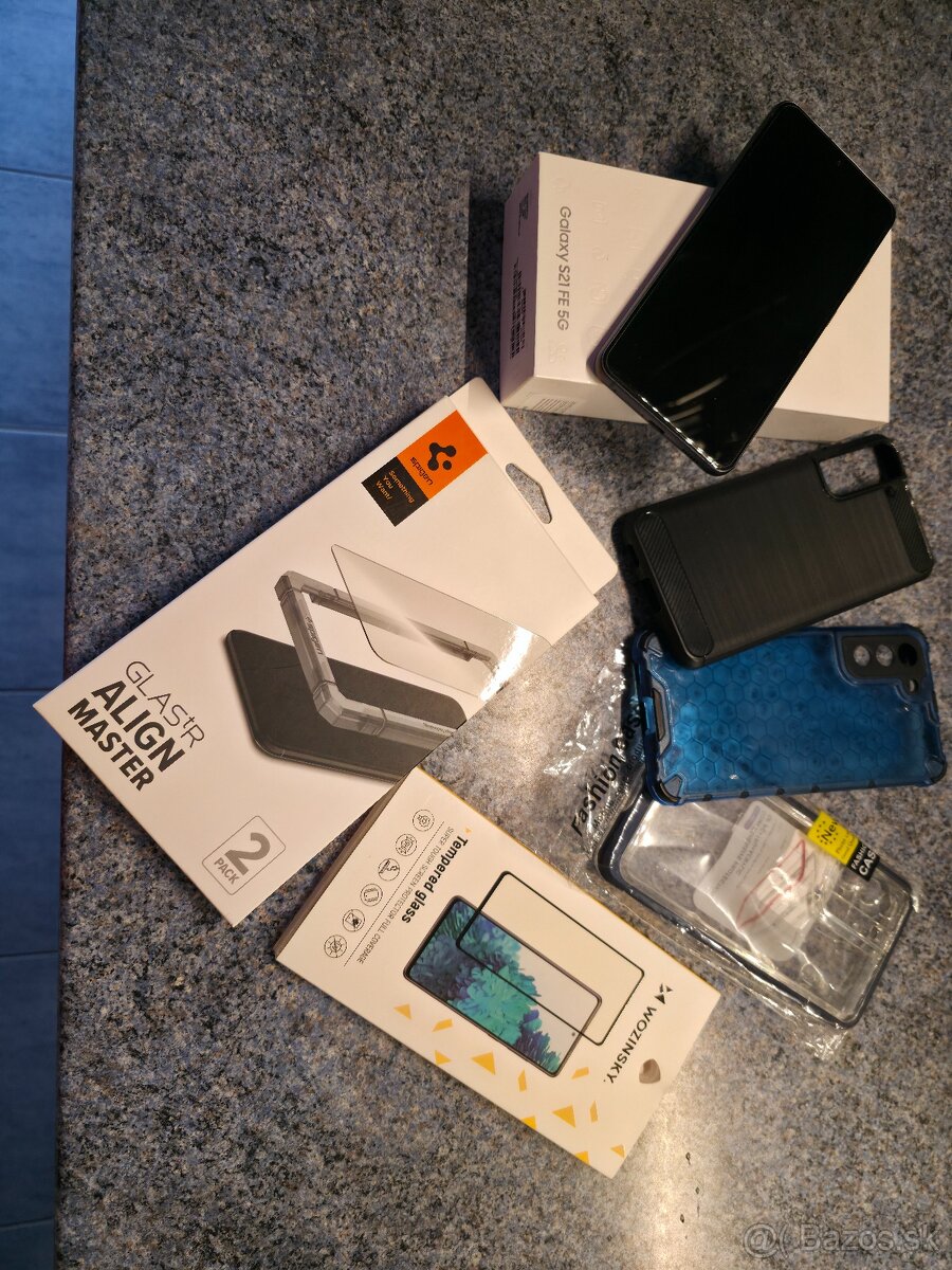 Predám Samsung galaxy S21 FE - 7