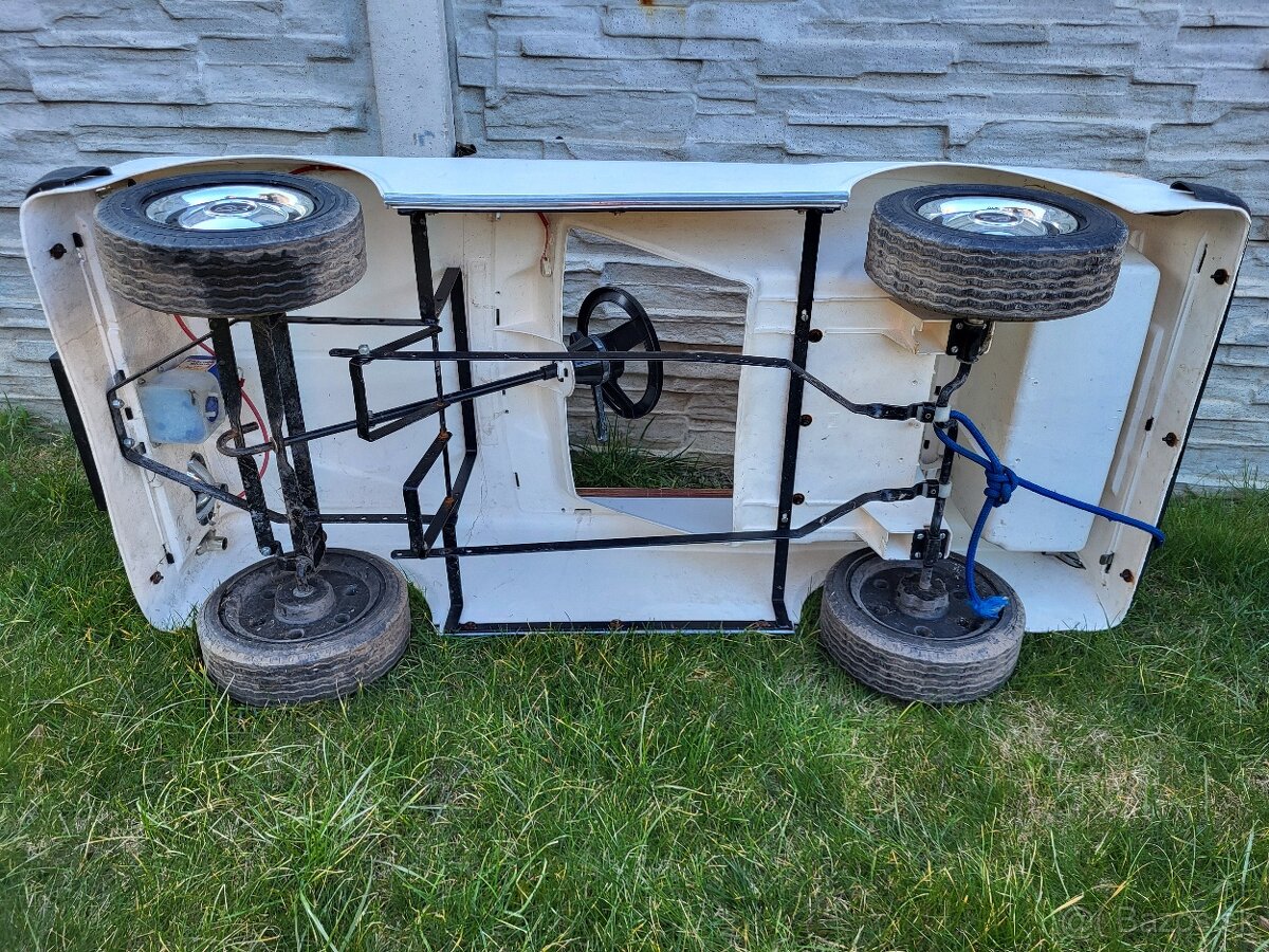 Luxusný retro Rolls-Royce Corniche pre deti - 7