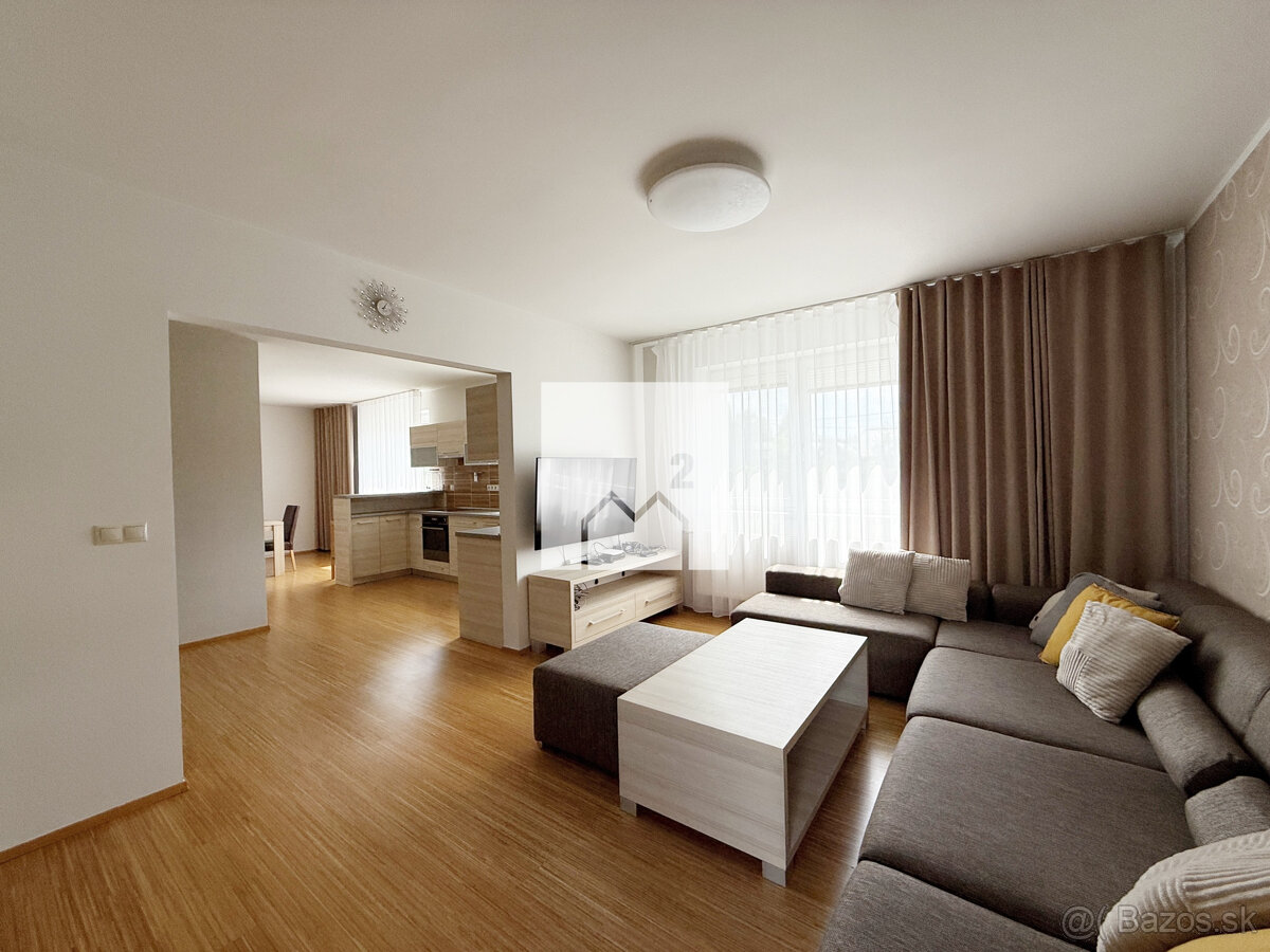 Predaj rodinnej vily s krásnou záhradou 1250 m2 | Stránske | - 7