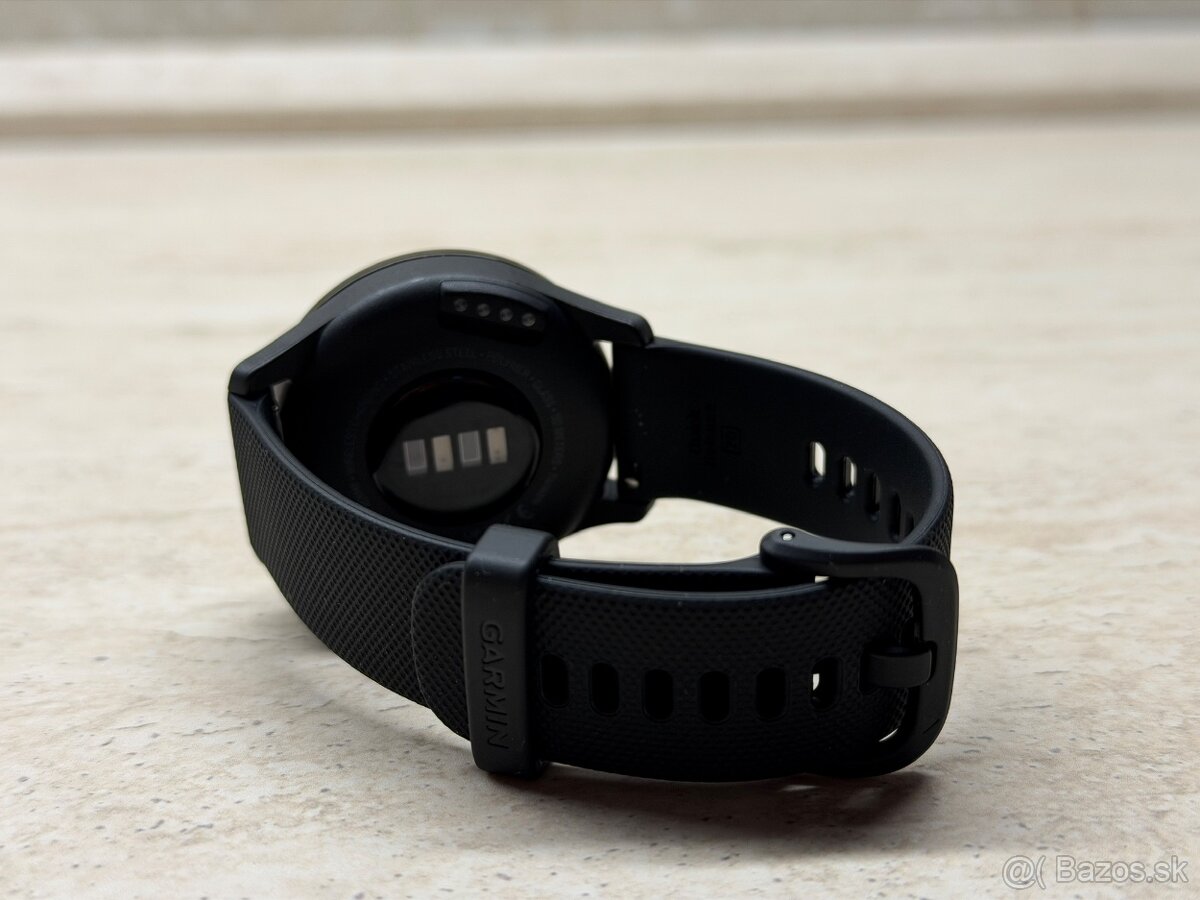 Garmin Vívomove Trend - 7