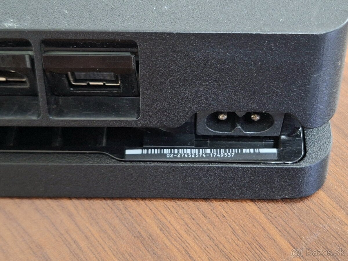 Sony PlayStation 4 500GB - 7