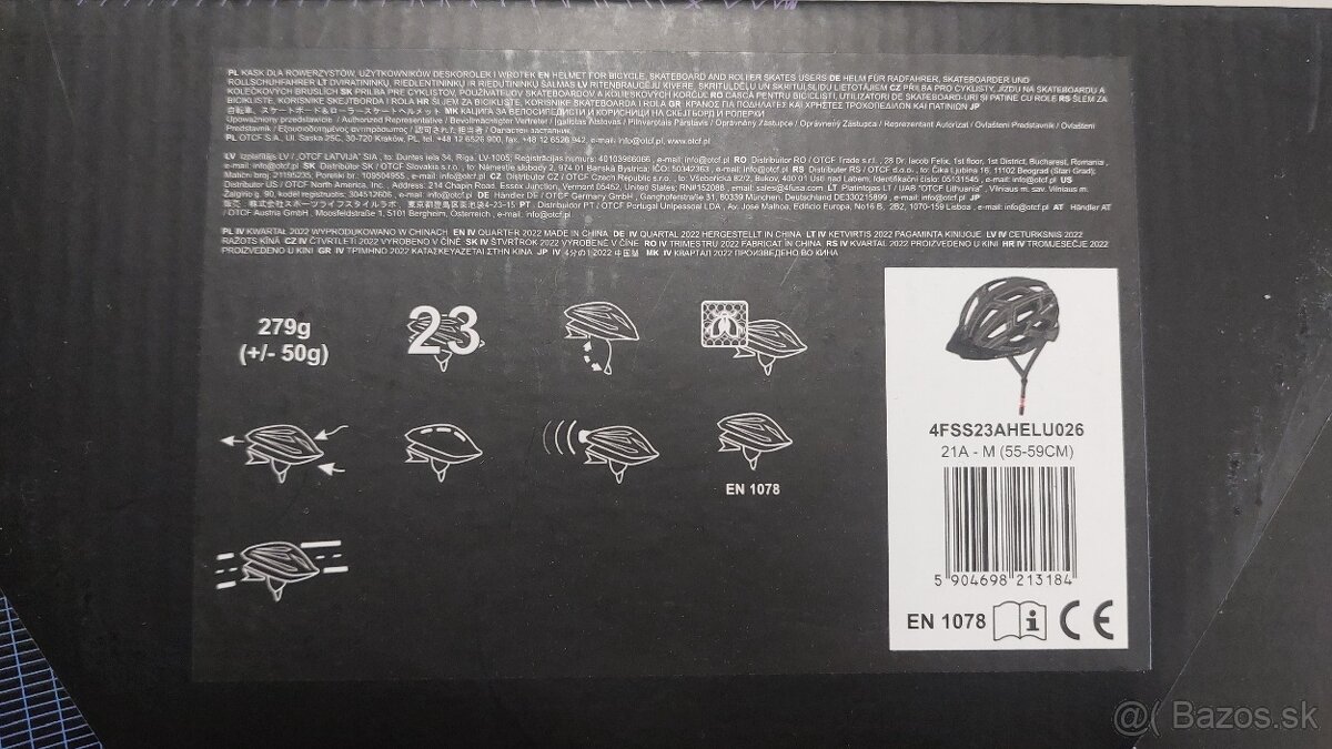 4F cyklistická helma čierna - 7