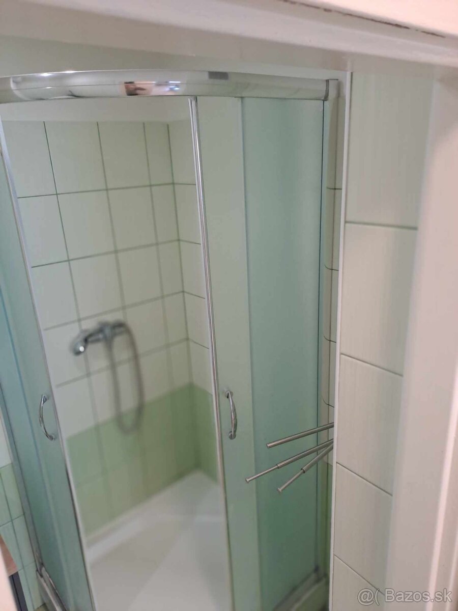 Prenájom 1 izbovy byt - 7