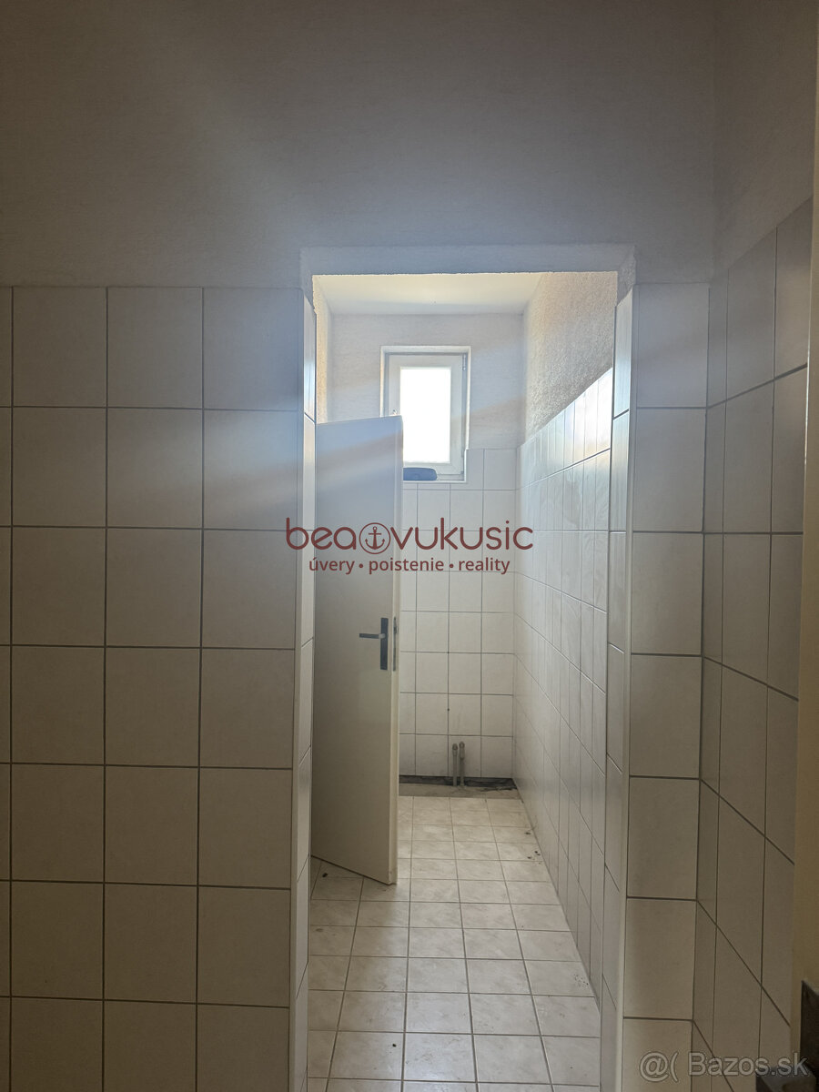 NA PREDAJ_Administratívna budova_Štítnická ulica_priemyselná - 7