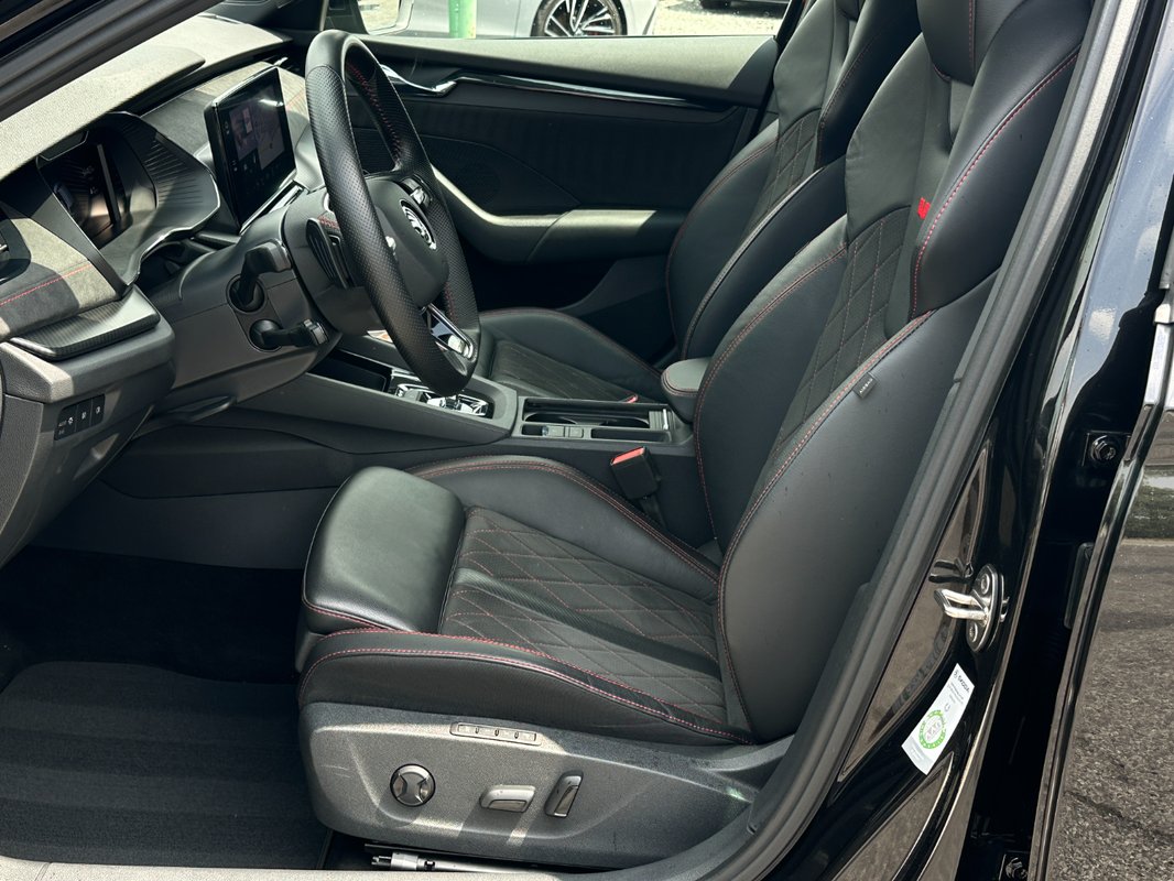 Škoda Octavia Combi RS 2.0 TDi DSG 4x4 WEBASTO. VIRTUAL - 7