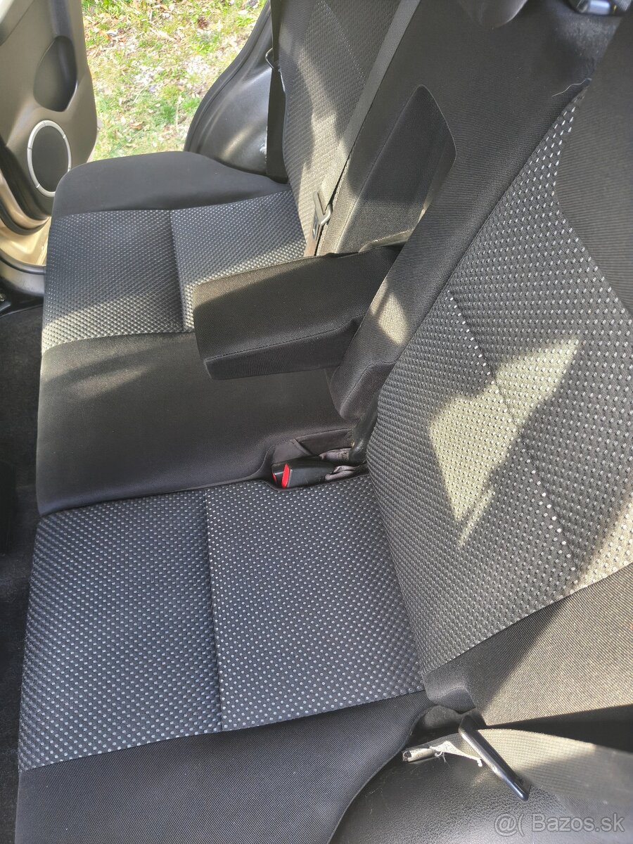Suzuki Grand Vitara 1,9 Ddis - 7