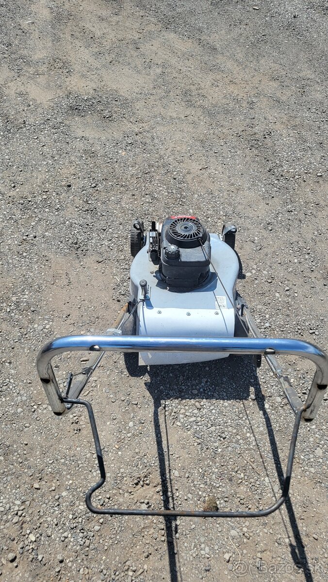 Benzínová kosačka ND - 7