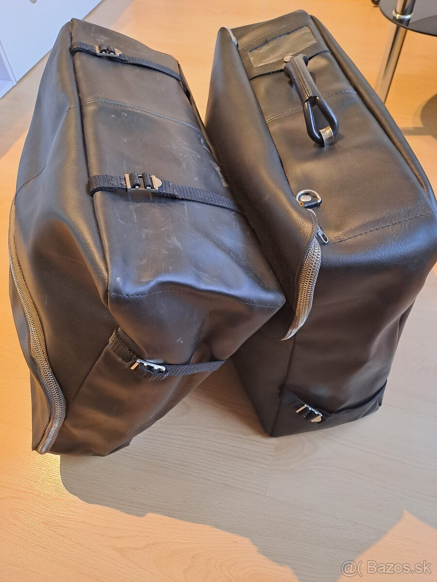 Čierny kožený kufor - 7