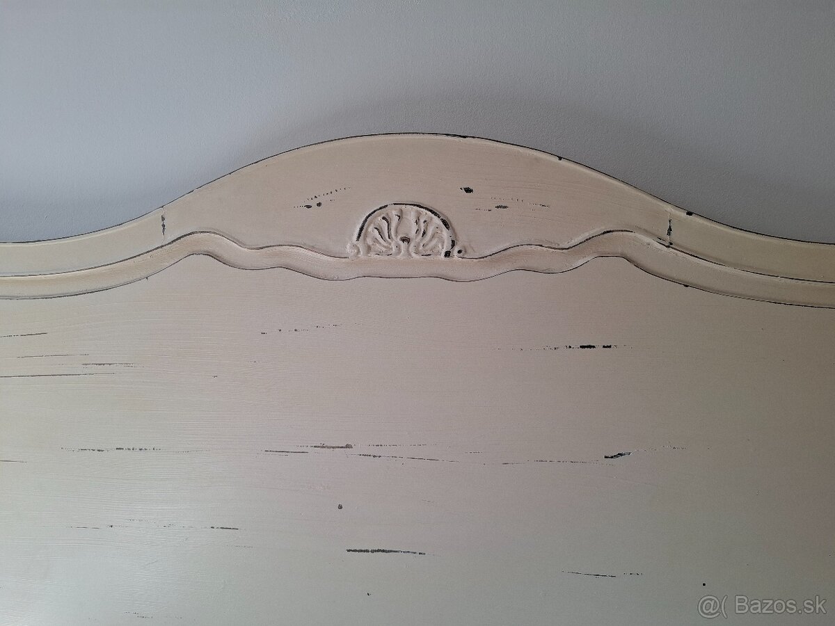 Rustikálna drevená posteľ s matracom - 7