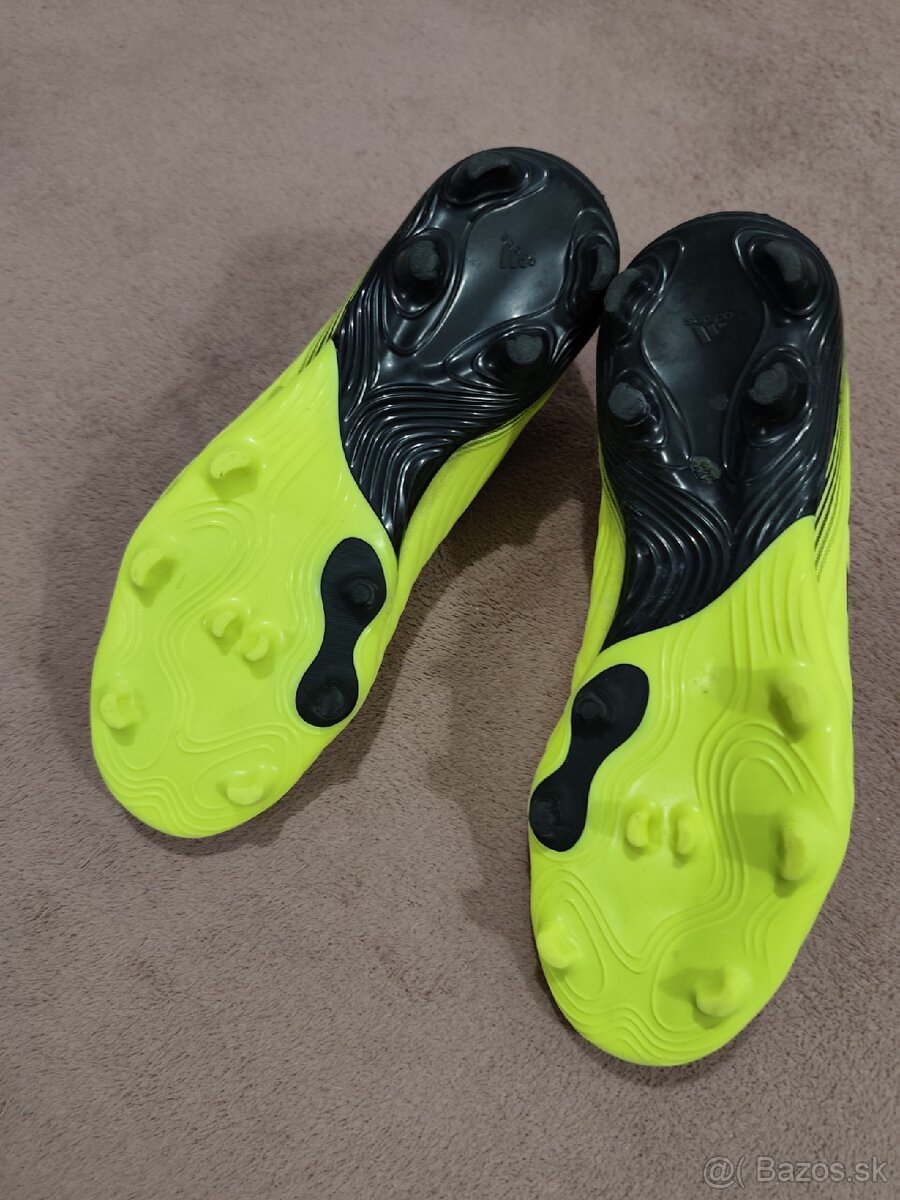 Chlapčenské kopačky Adidas veľ.38,5 - 7