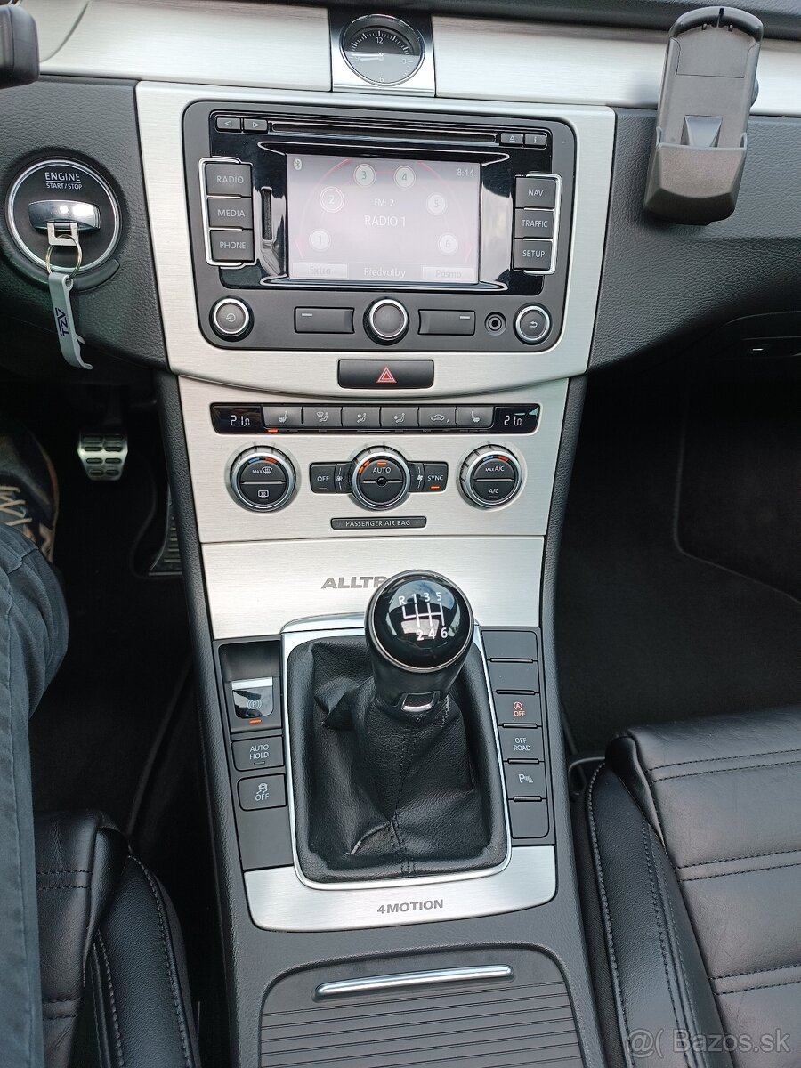 Volkswagen Passat Alltrack 4x4 Manuál 2,0TDi - 7