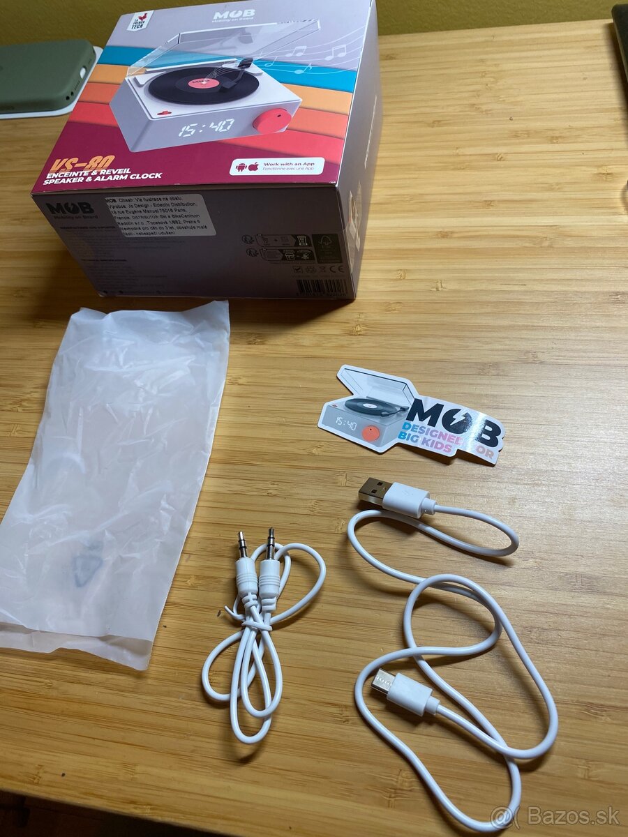 MOB VS-80 Speaker & Alarm Clock - 7