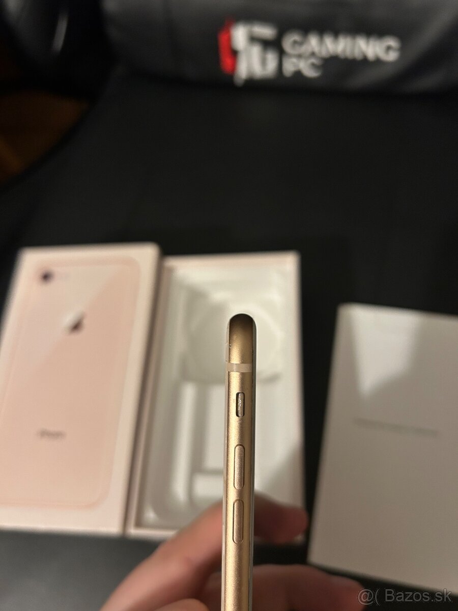 Iphone 8 gold - 7