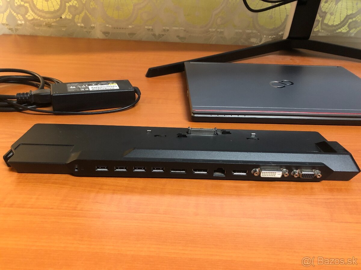 Laptop FUJITSU - vo výbornom stave a za super cenu - 7