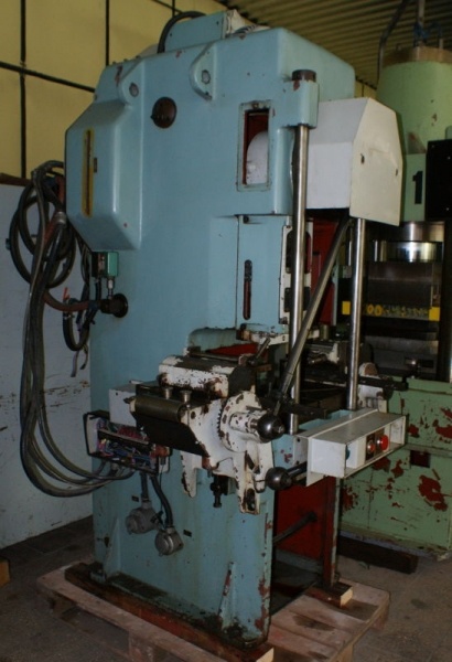 Lis výstředníkový TEVAP 25 - 7