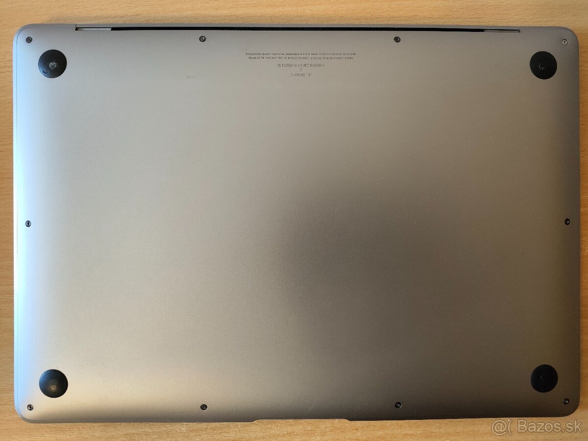 MacBook Air 2020 | i5 • 8GB • 256GB SSD - 7