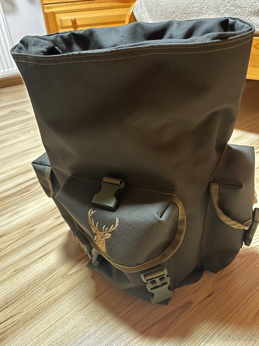 Set poľovnického oblečenia, ďalekohľad atď - 7