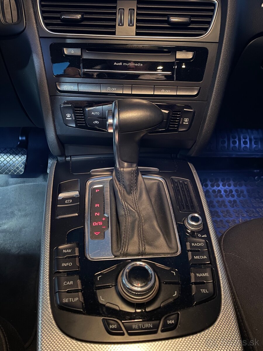 Audi A4 Avant 2.0 TDI - 7