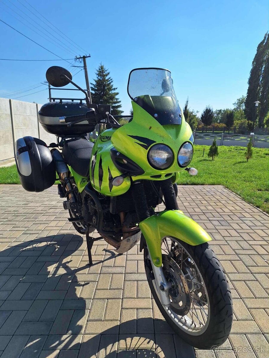 Triumph Tiger 955i - 7