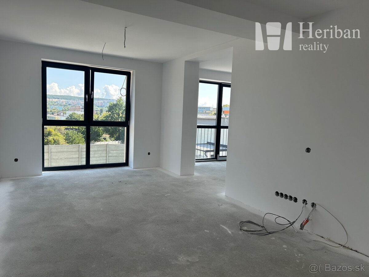 5 izb.RD+4 ár.pozemok, nová kvalitná rek.,Jazdecká ul, Sever - 7