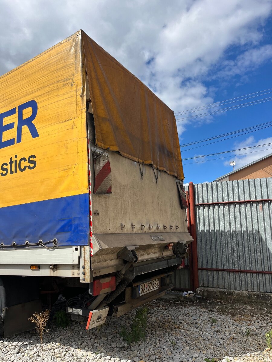 Predám Iveco Daily valník 7 paleta - 7