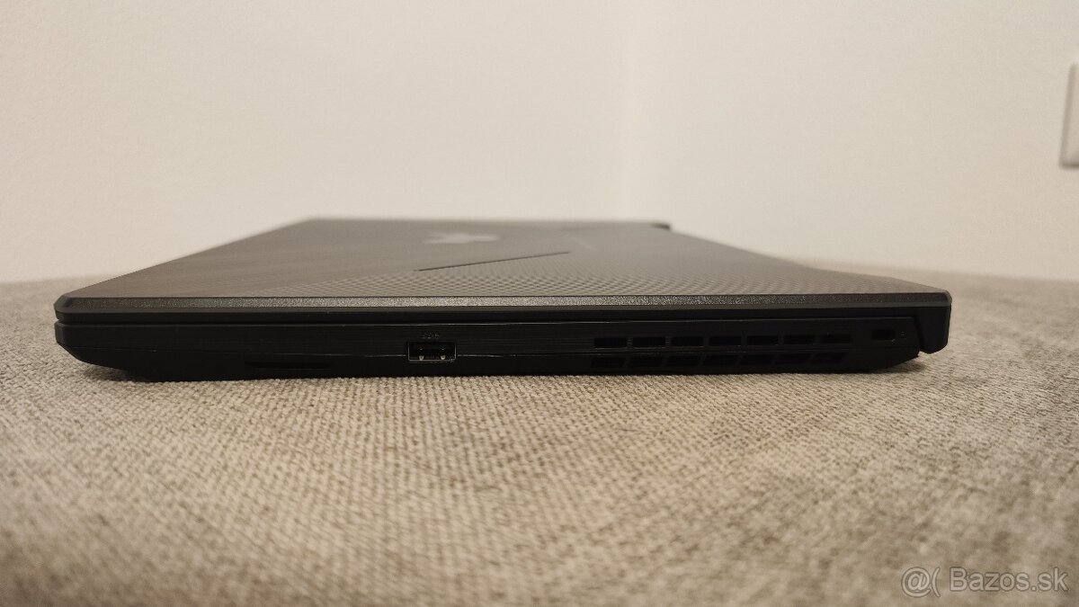 Asus TUF F15 - 7
