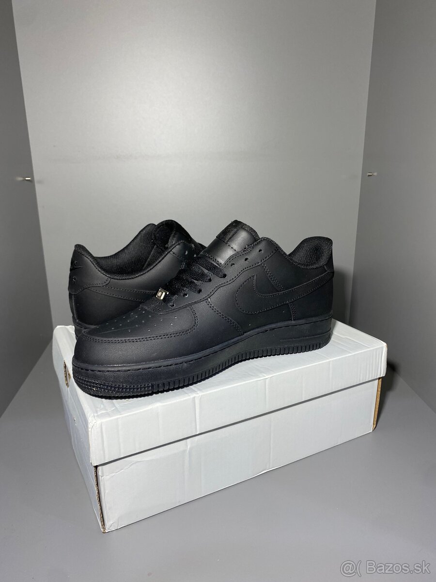 Nike Air Force 1 Čierne - 7