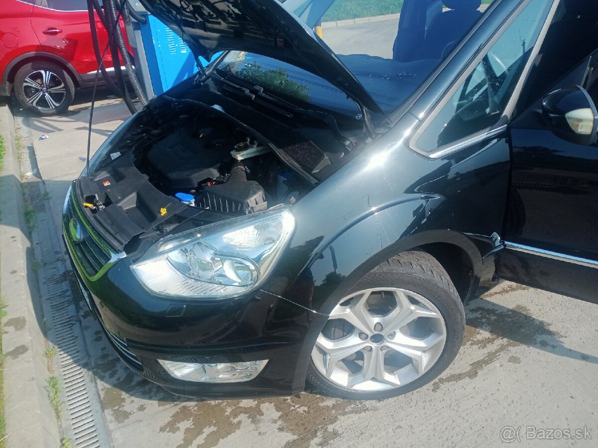 Predám Ford Galaxy benzín - 7