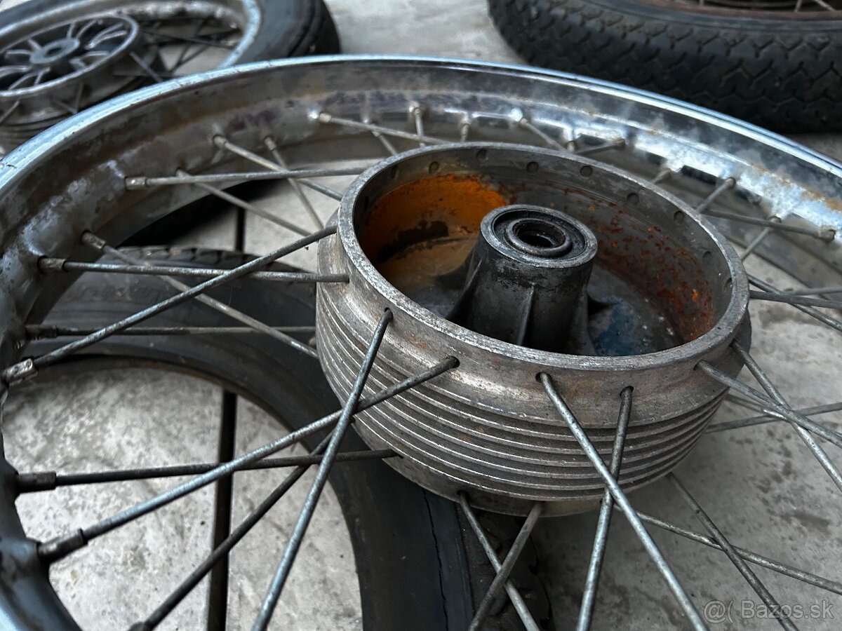 Kolesa - Jawa Čz - 7