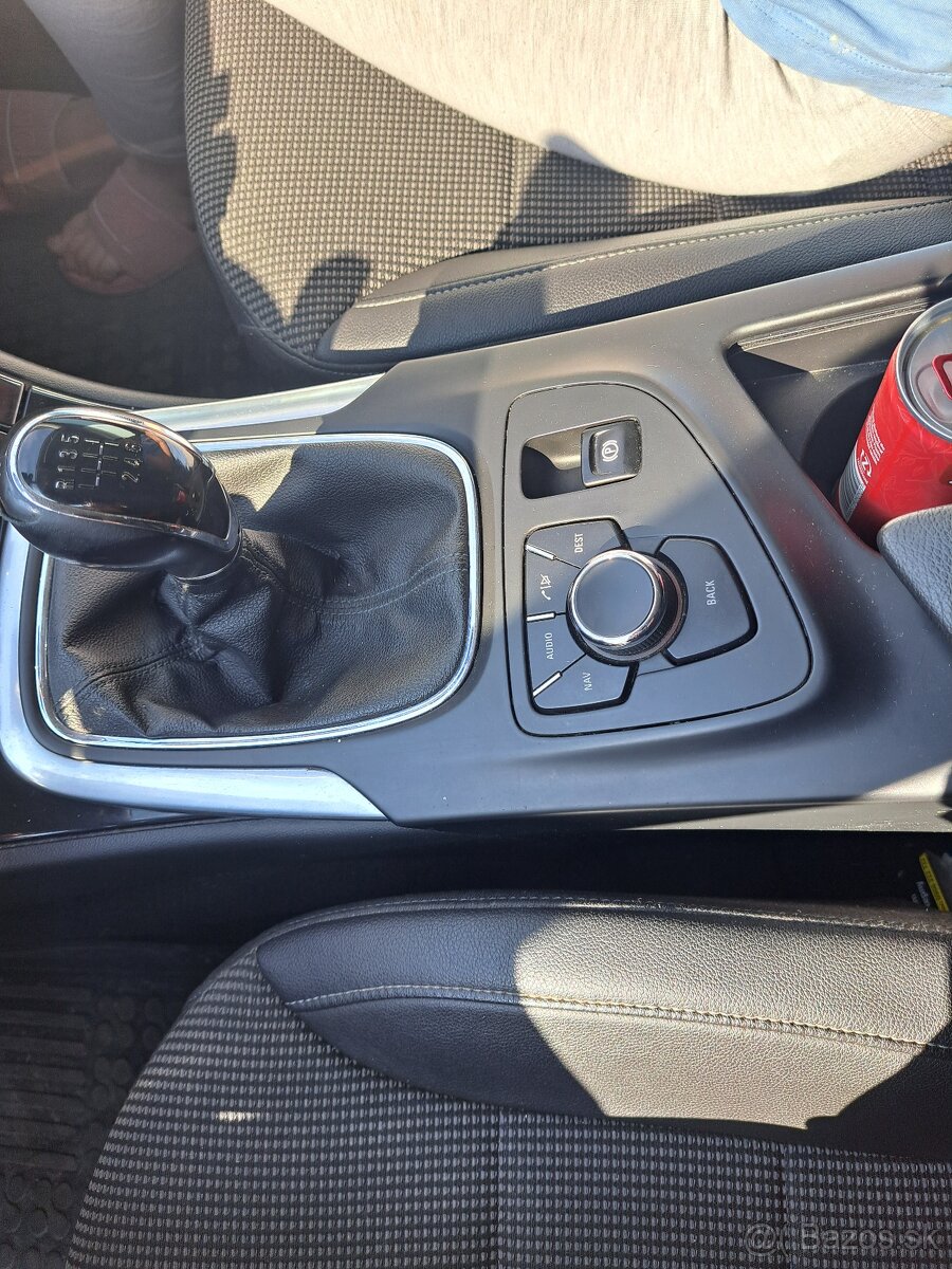 Predám opel insignia - 7